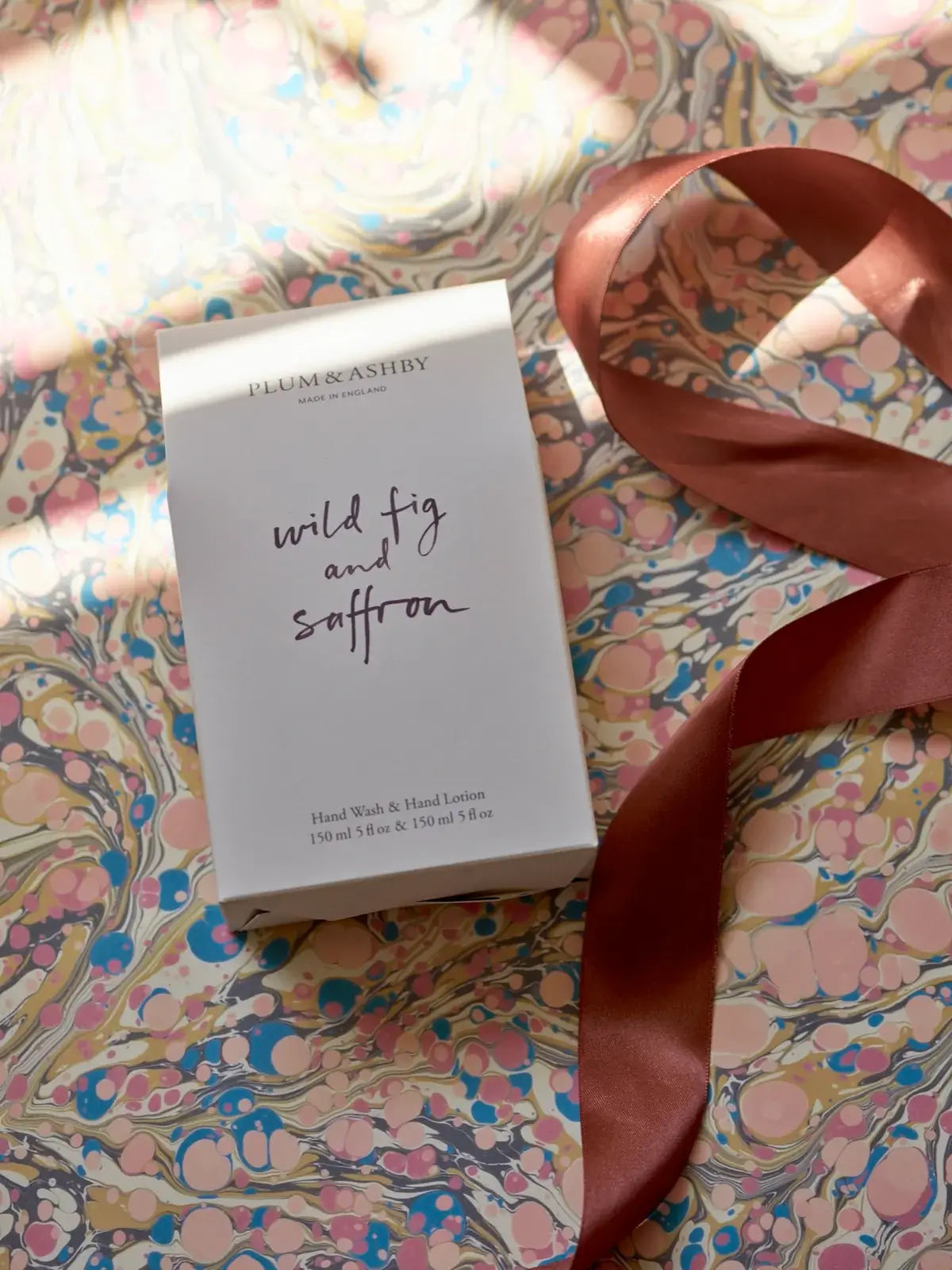 GJAFASETT SÁPA & KREM WILD FIG SAFFRON