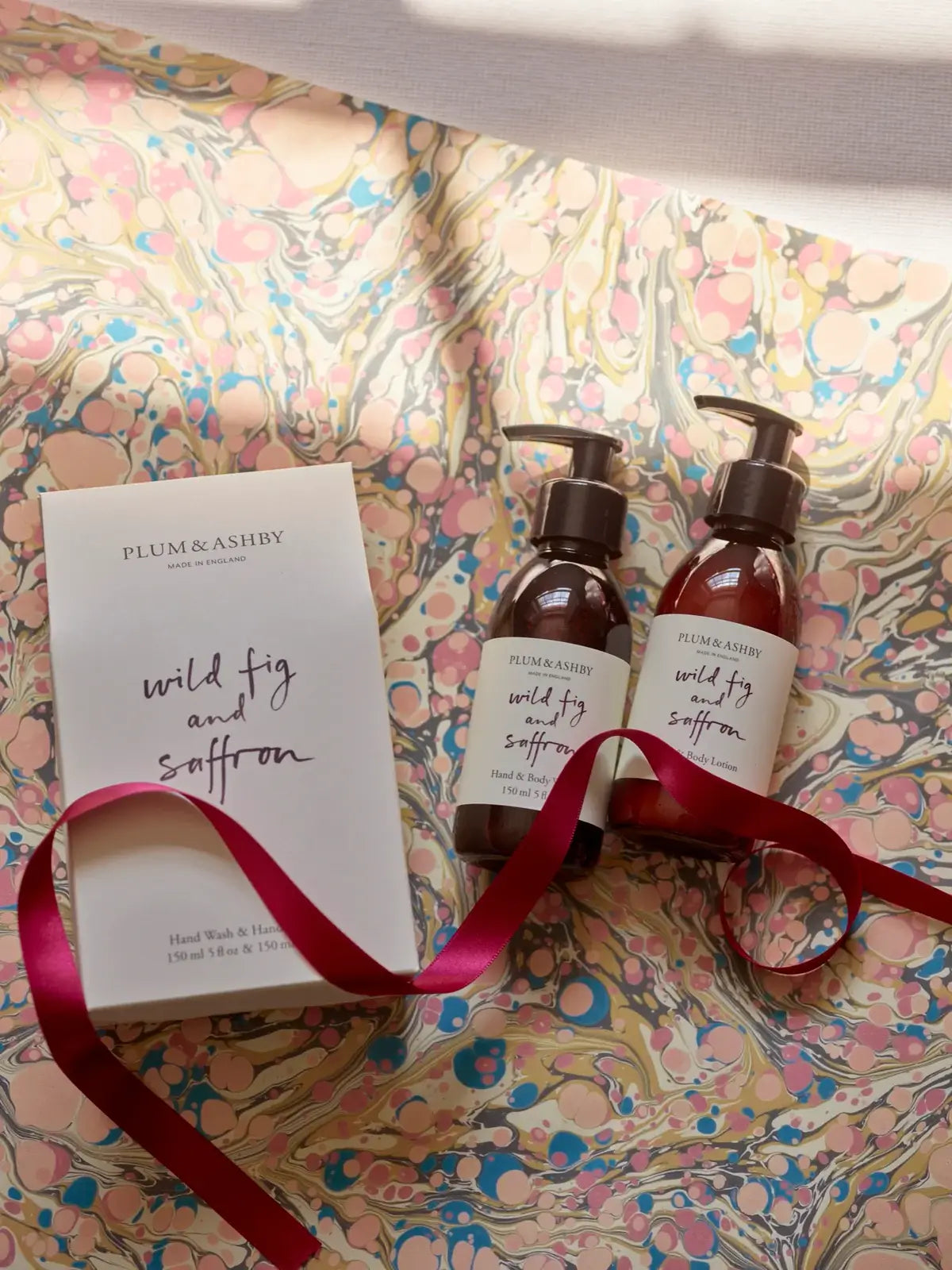 GJAFASETT SÁPA & KREM WILD FIG SAFFRON