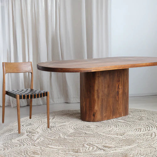 RAW MATERIALS BULLNOSE OBLONG BORÐSTOFUBORÐ 200 cm