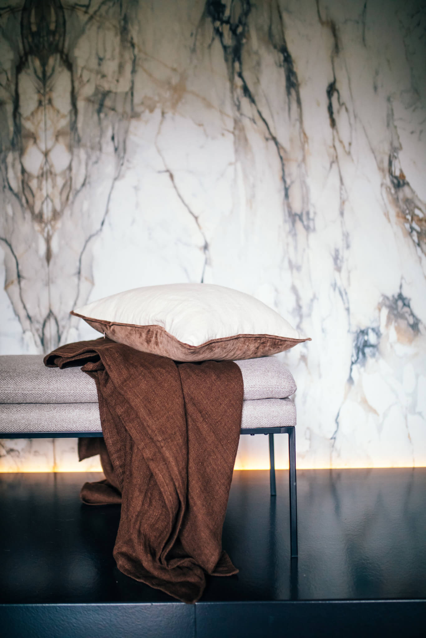 POMAX PÚÐI OPPOSITES HÖR/BÓMULL 45x45 cm