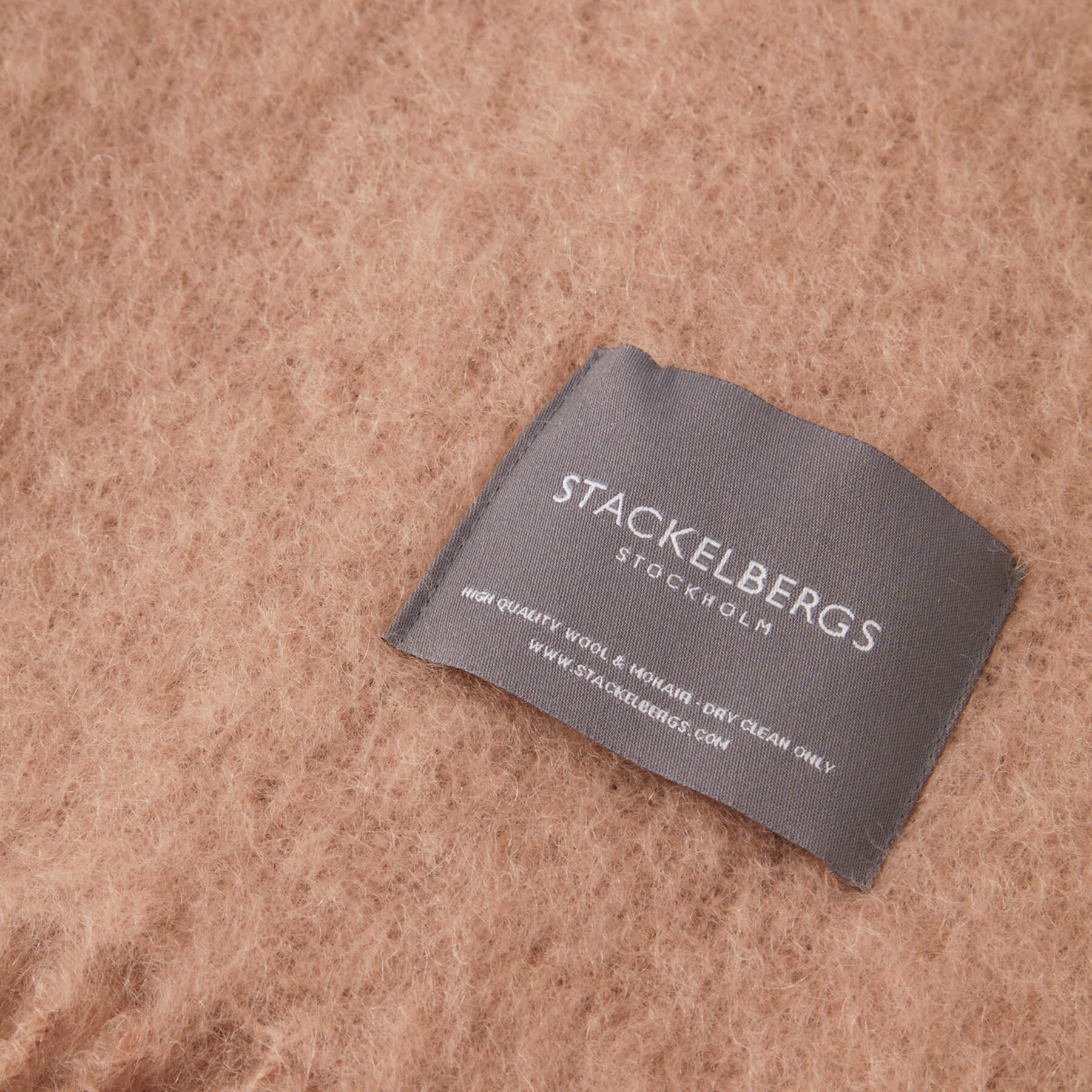 STACKELSBERG MOHAIRTEPPI NATURALS