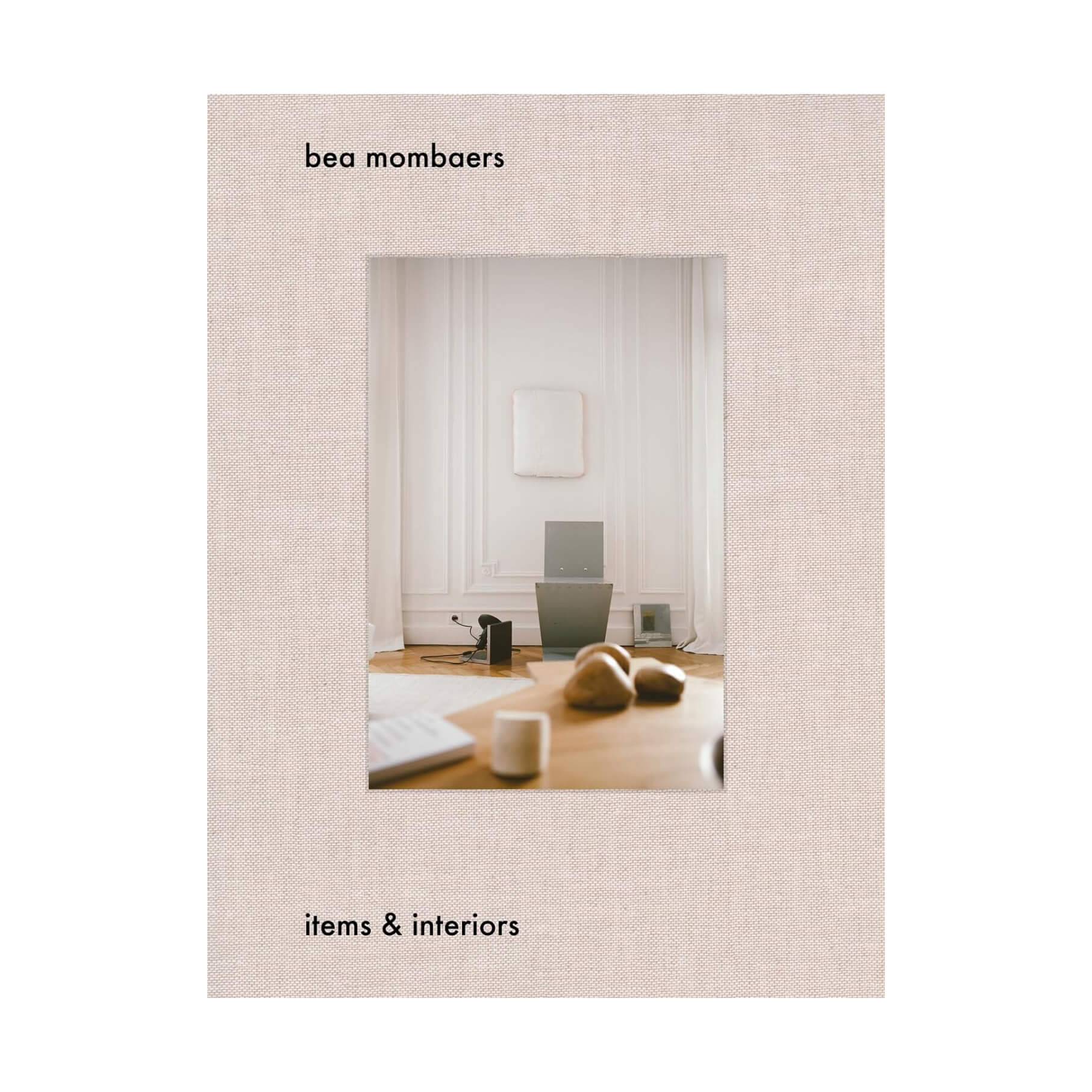 BEA MOMBAERS: ITEMS & INTERIORS