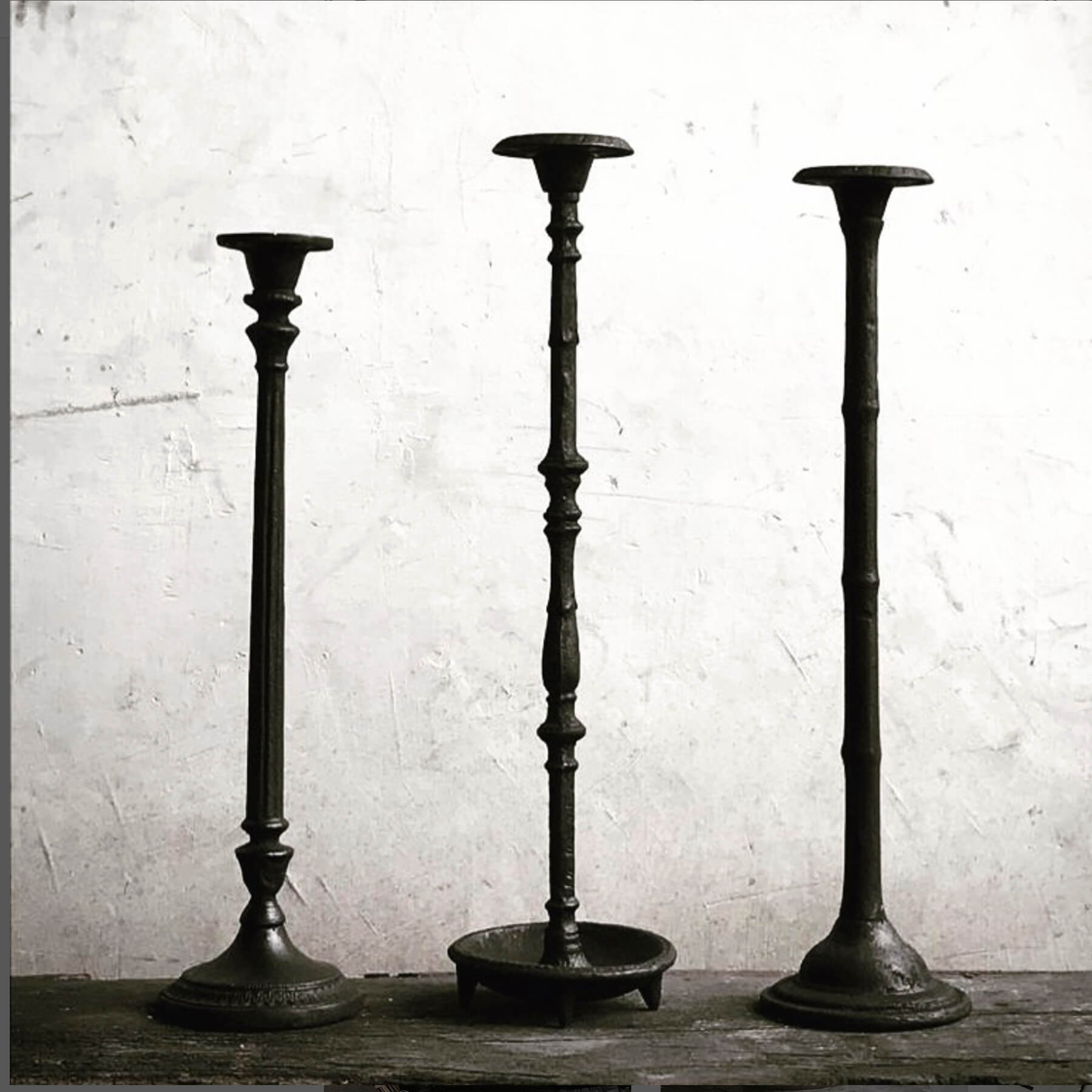 NOORI OBJECTS GARIMA KERTASTJAKI