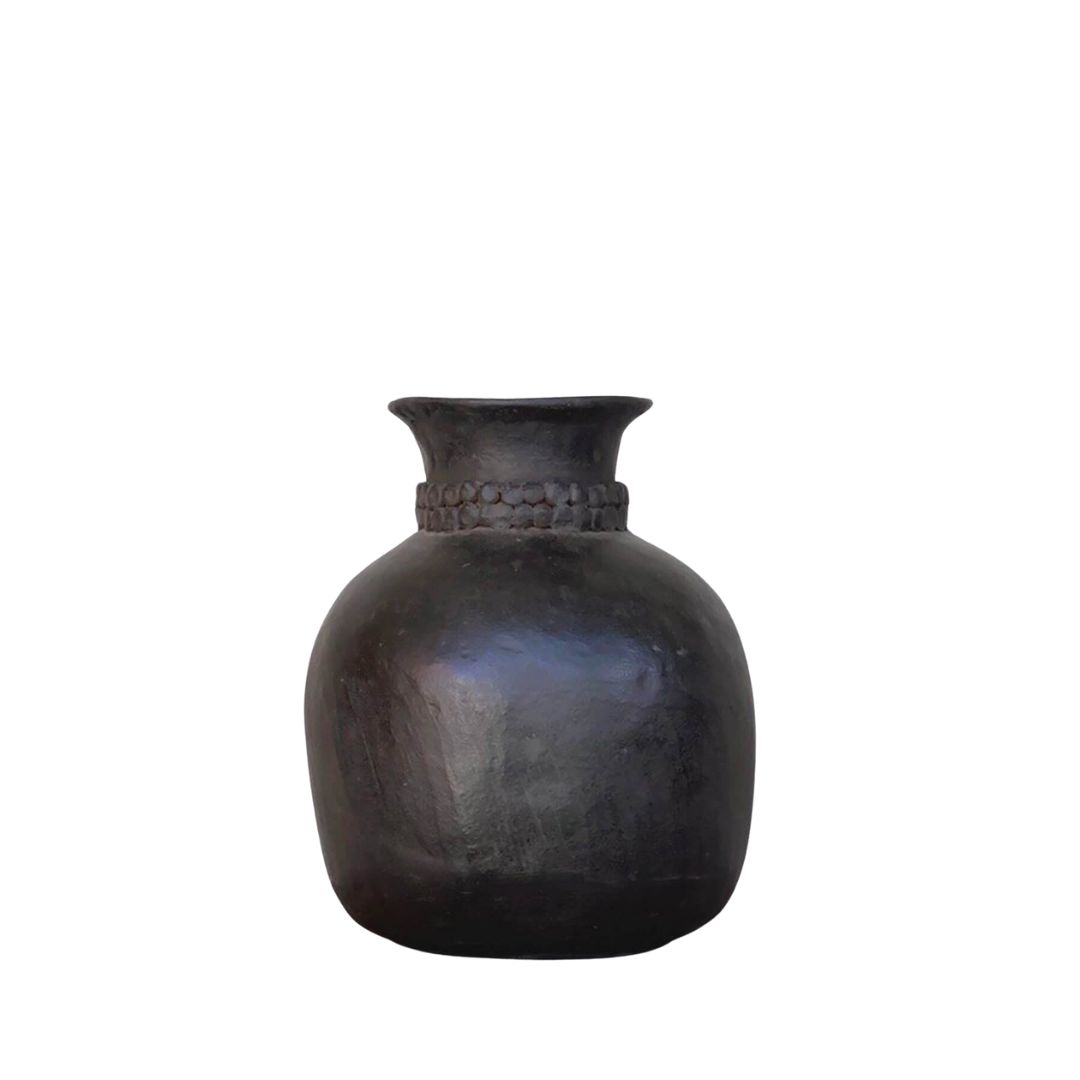 NOORI OBJECTS DEWI VASI SVARTUR Ø 22 x H 30 cm
