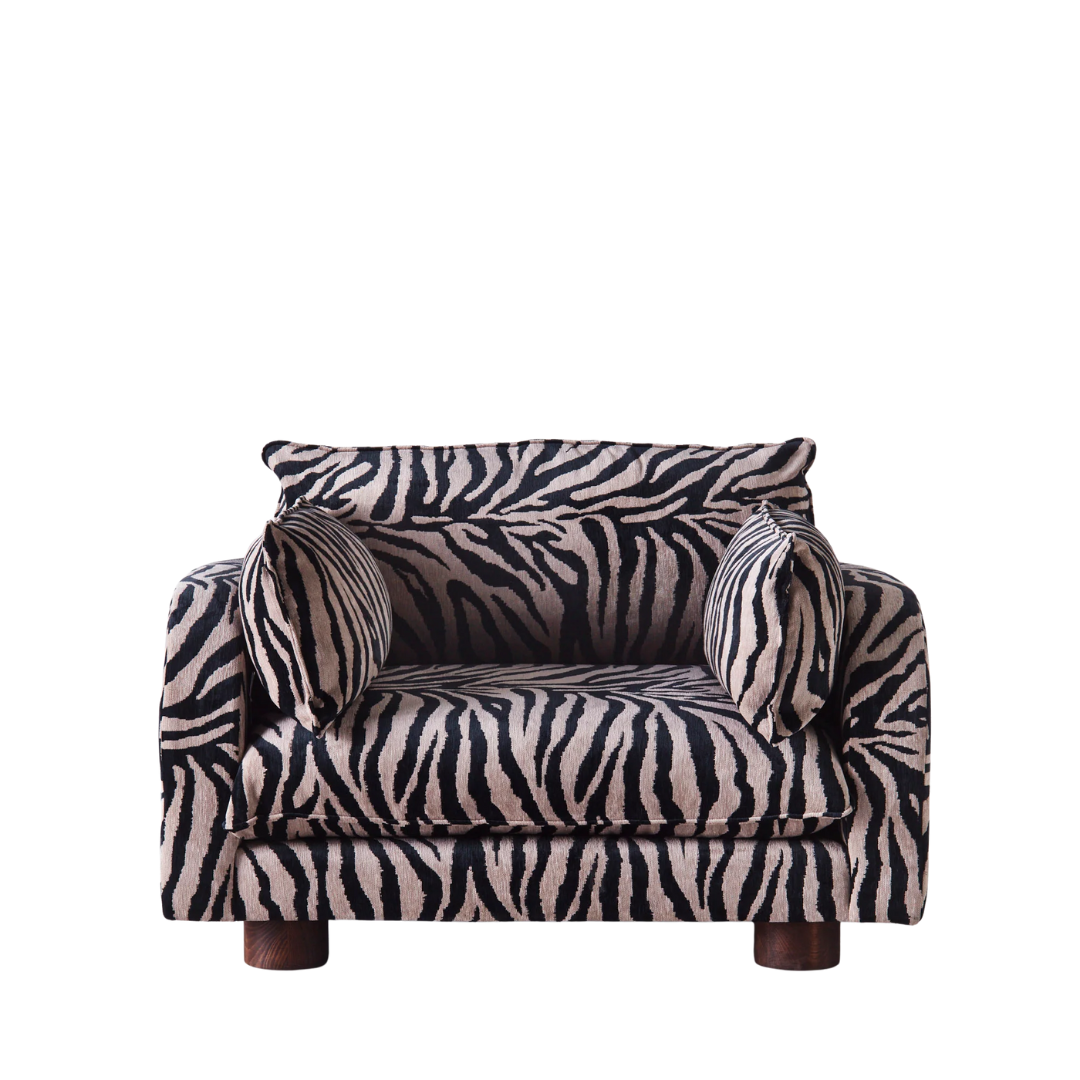 MILES LOVESEAT ÁKL ZEBRA FÆTUR HNOTA