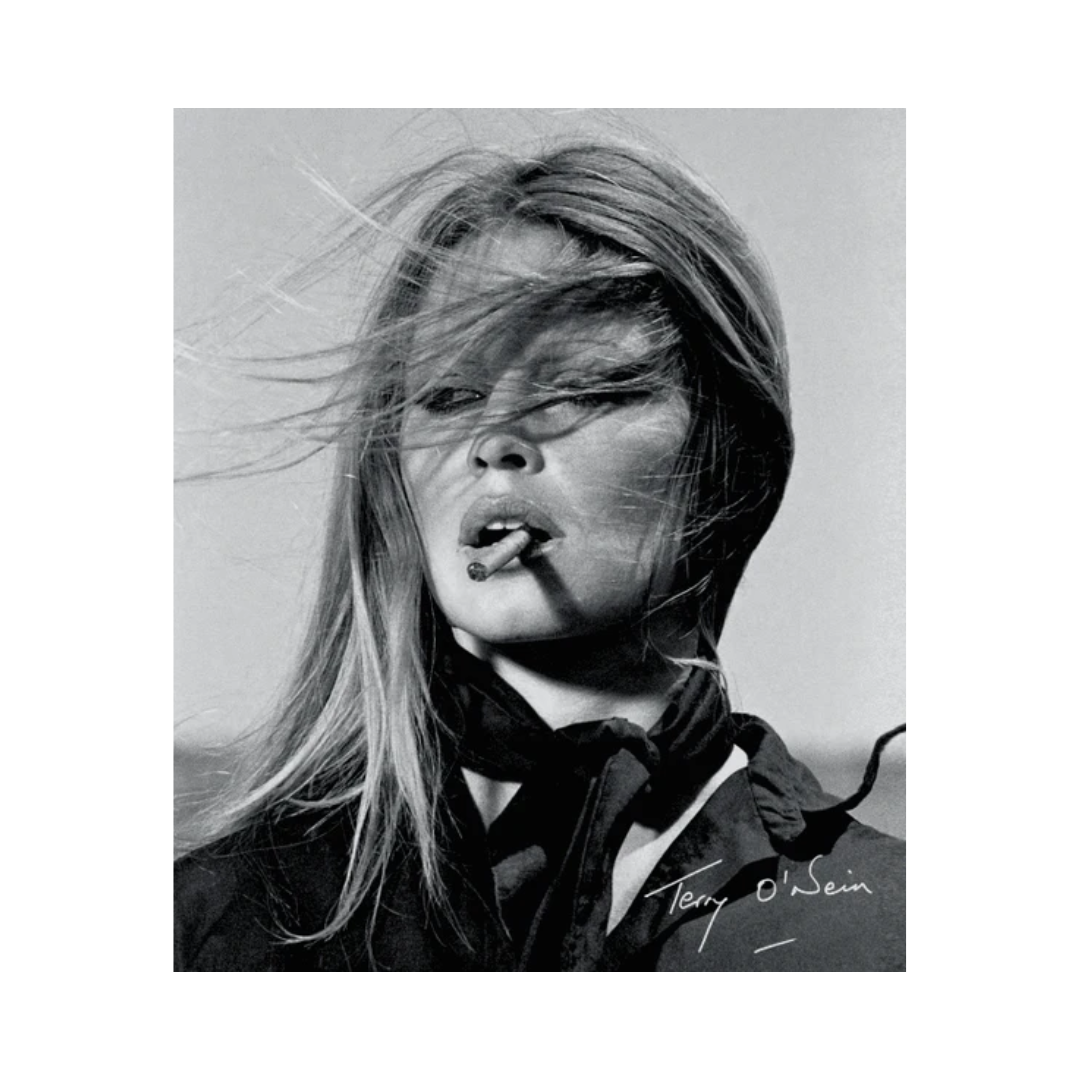 BÓK TERRY ONEILL