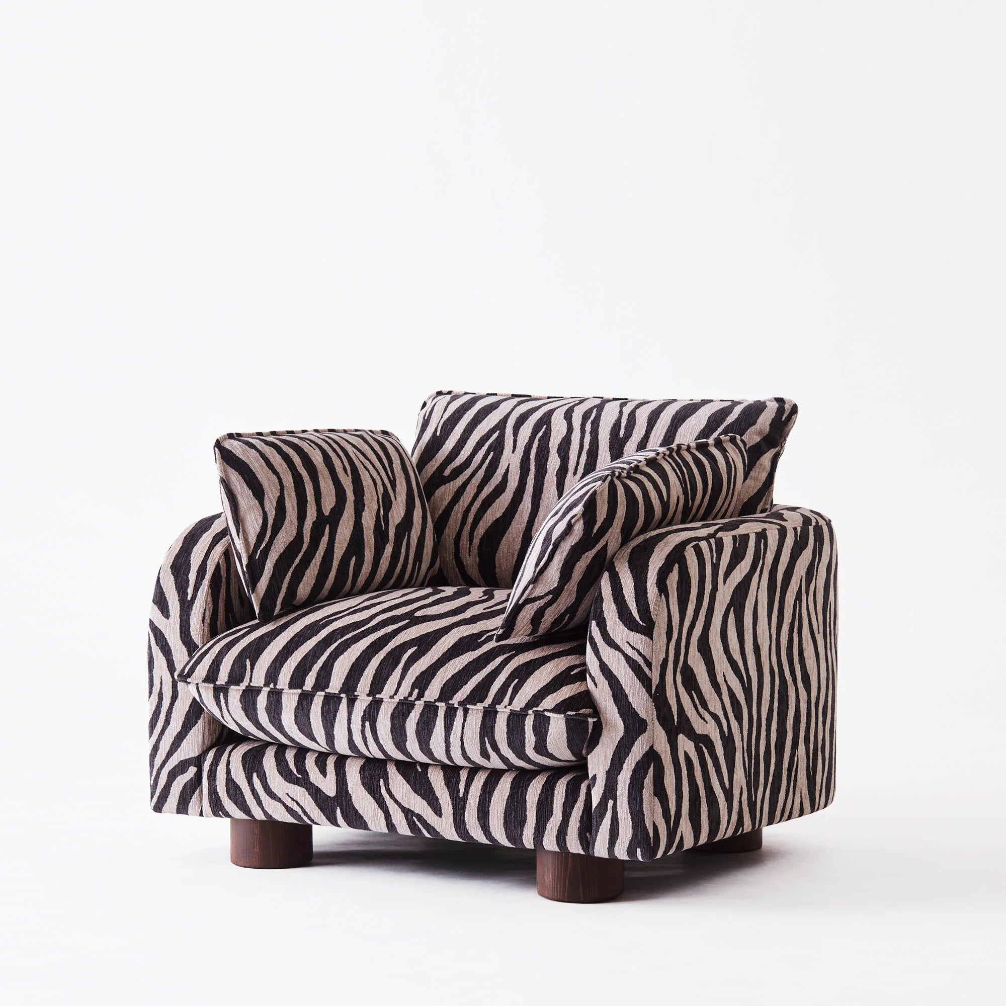MILES ARMSTÓLL ÁKL. ZEBRA FÆTUR HNOTA