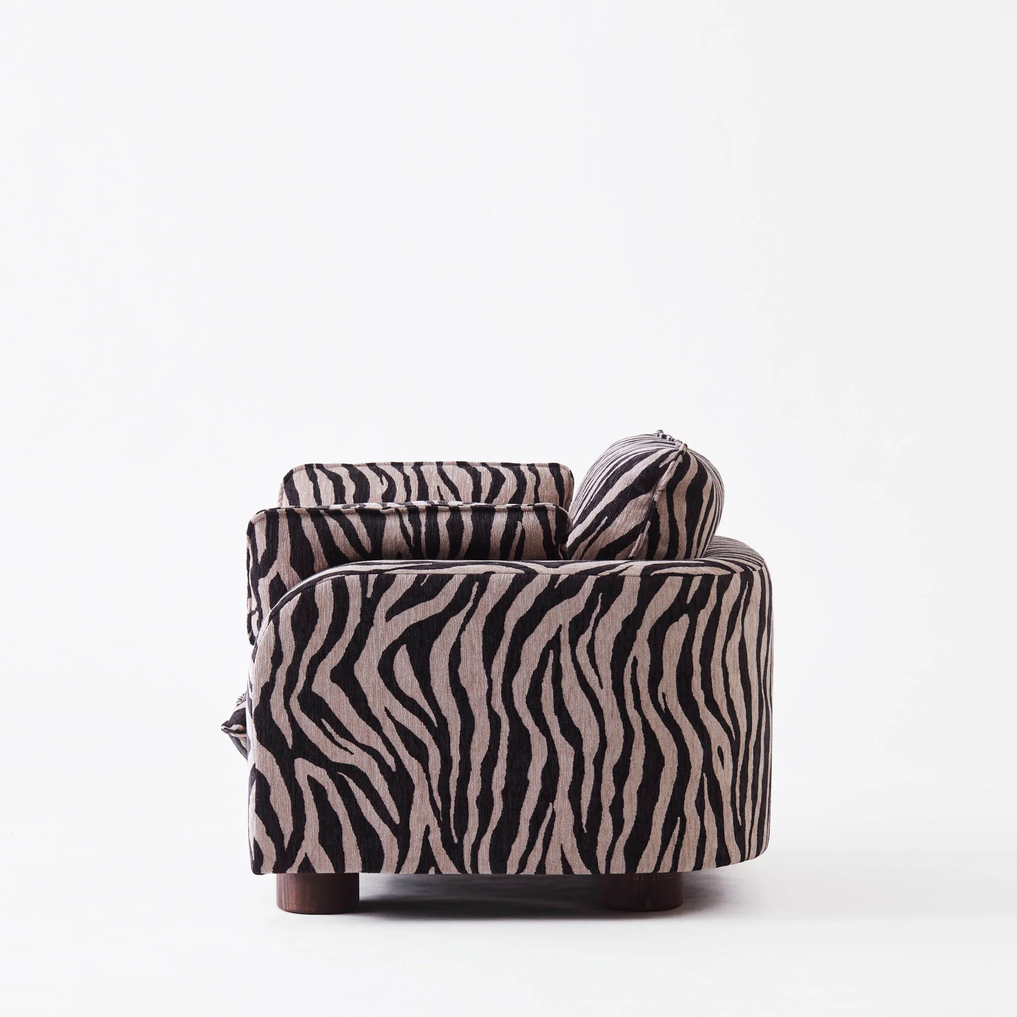 MILES ARMSTÓLL ÁKL. ZEBRA FÆTUR HNOTA