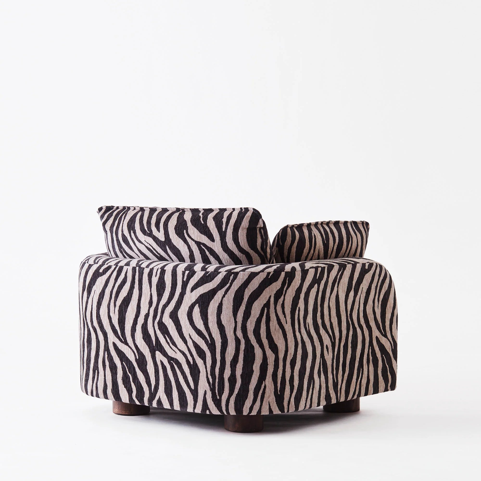 MILES ARMSTÓLL ÁKL. ZEBRA FÆTUR HNOTA