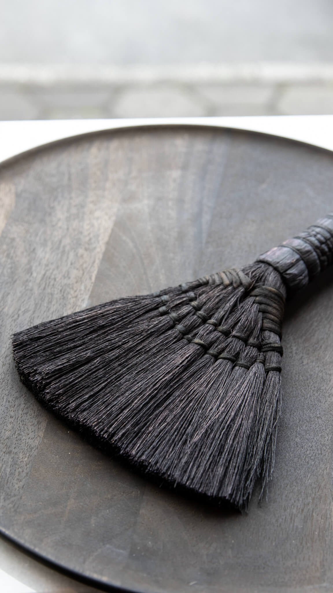 NOORI OBJECTS CEPILLO BLACK BRUSH