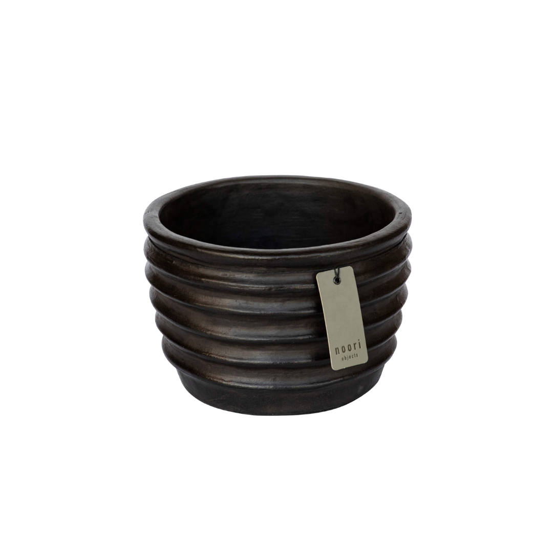 NOORI OBJECTS BLÓMAPOTTUR PELI  small