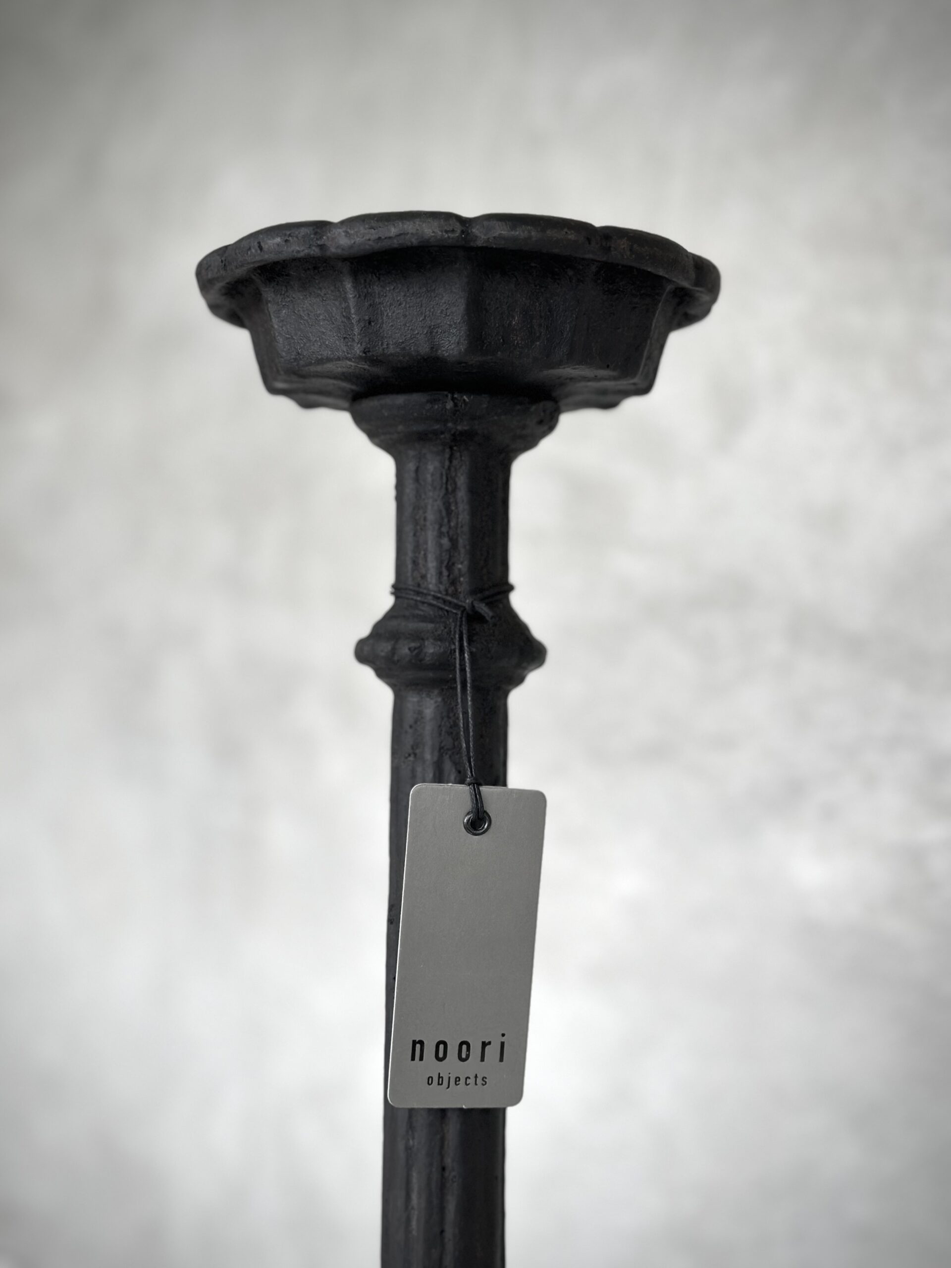 NURE DAME KERTASTJAKI