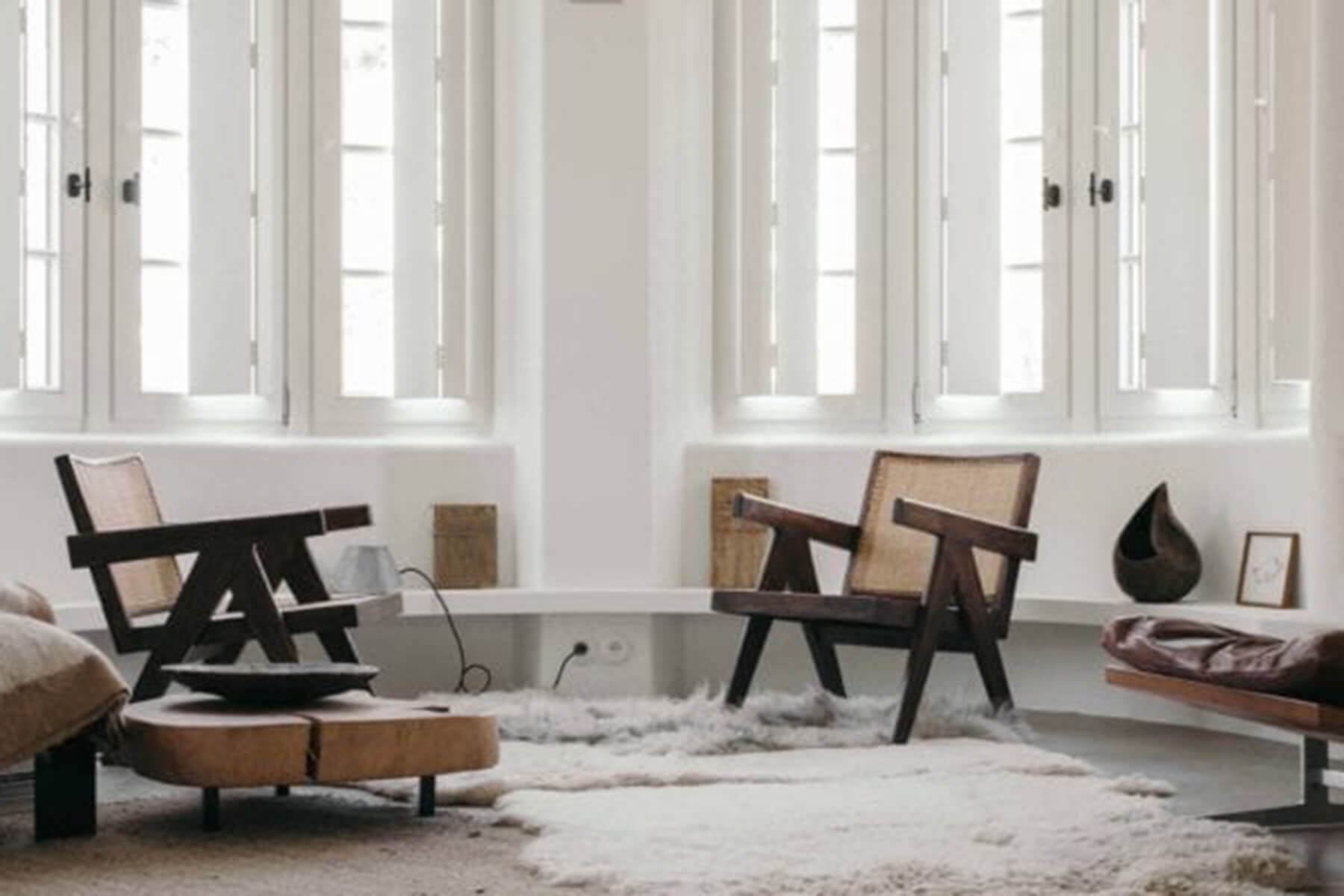 BEA MOMBAERS: ITEMS & INTERIORS