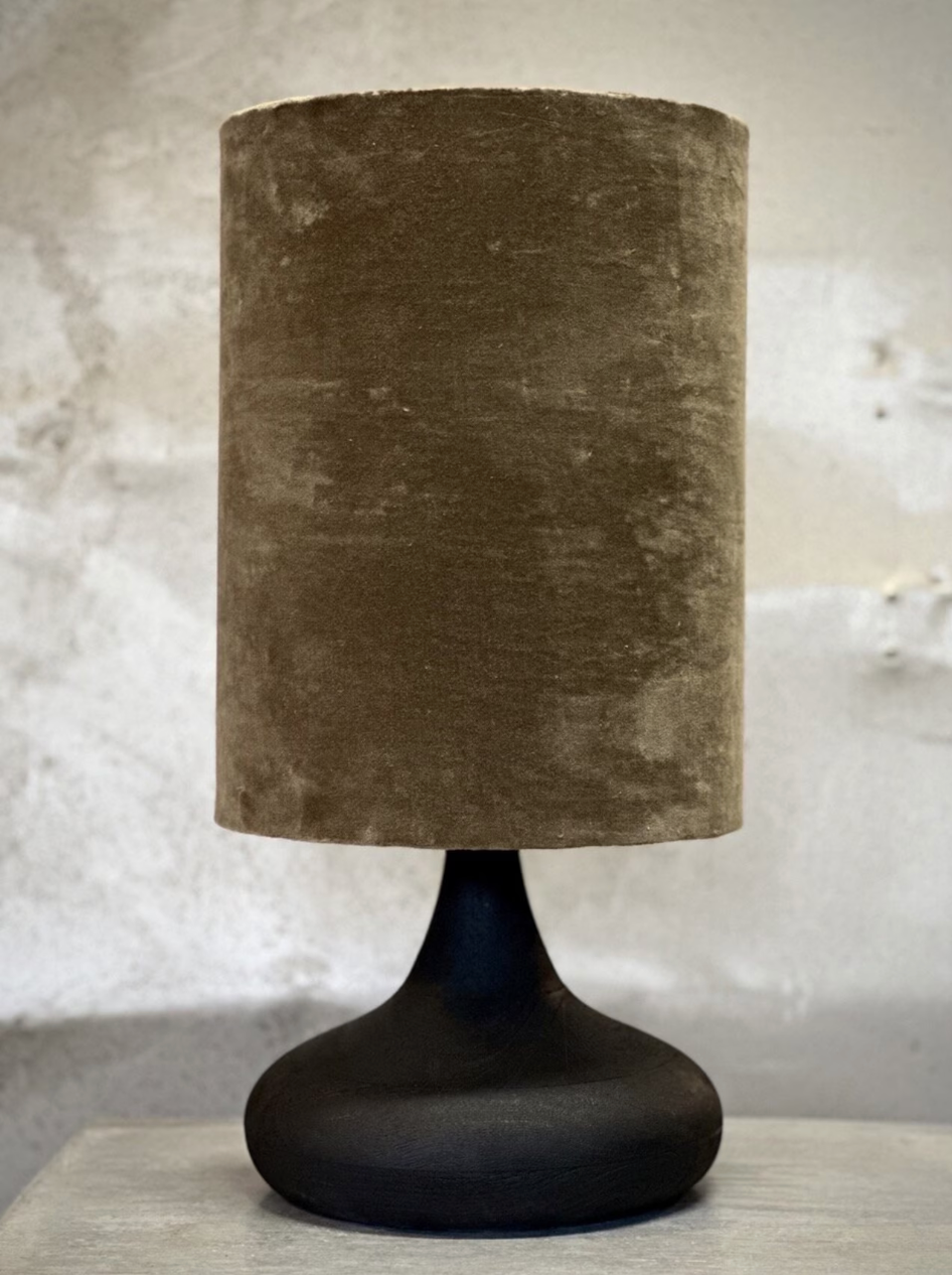 LAMPI LABO SVARTUR SKERMUR TAUPE VELVET