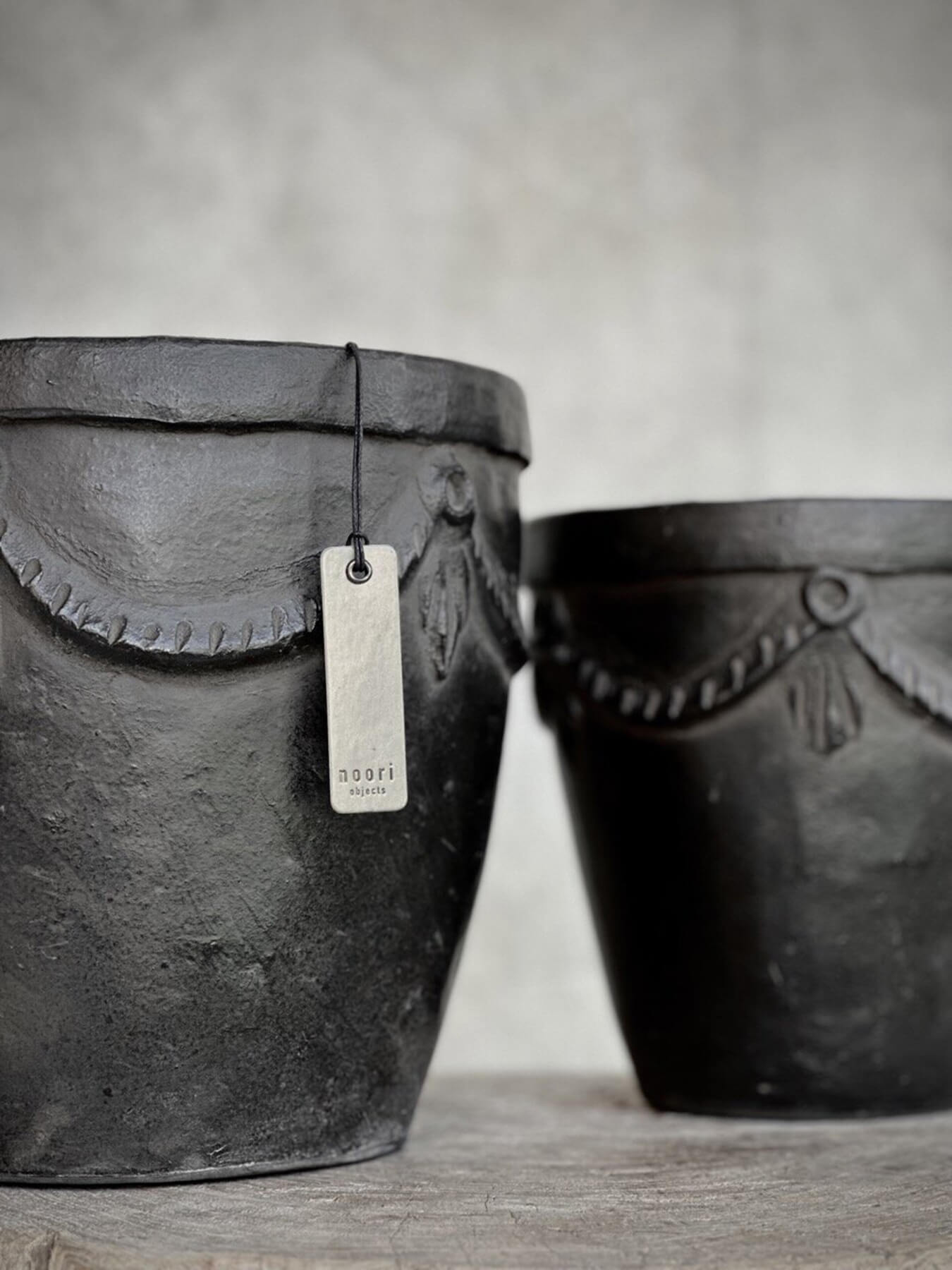 NOORI OBJECTS RITNO BLÓMAPOTTUR SVARTUR LÍTILL