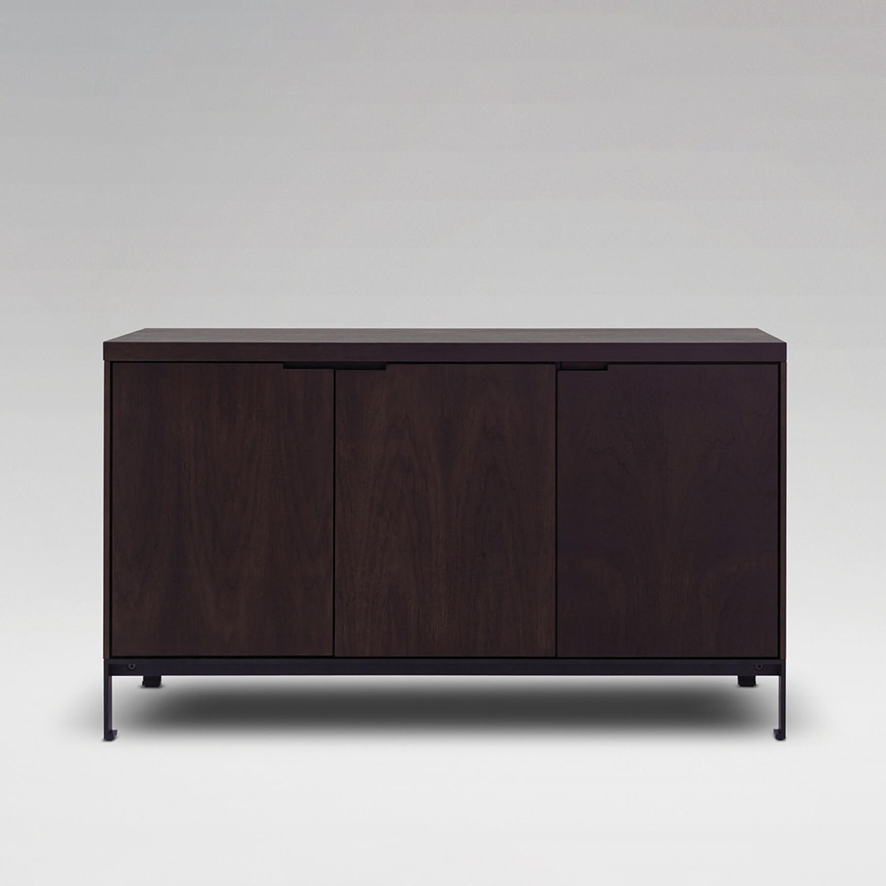 CAMERICH MAX SKENKUR 3RA HURÐA Í SVARGRÁRRI EIK