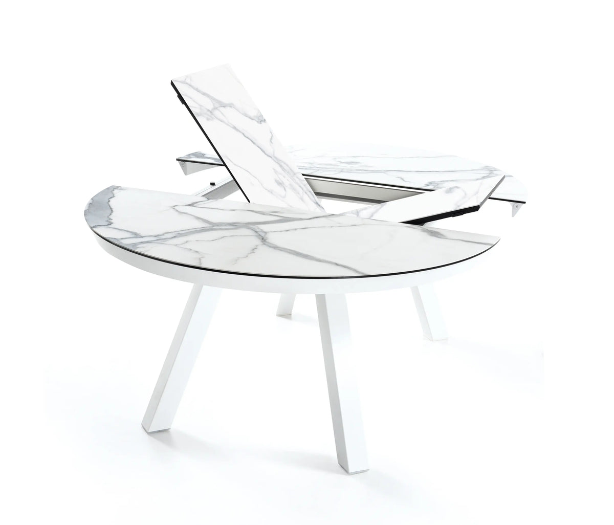 ESLA BORÐ 150X150(200)CM
